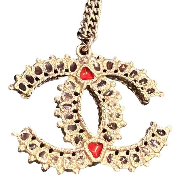 Chanel Vintage Metal & Gripoix CC Necklace - Picture 6 of 7